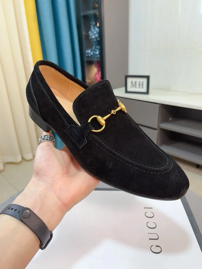 Men's shoes 💰500🌹🌹【GUCCI】The most popular classic Gucci leather shoes. Synchronized with the official website, the upper is made of Italian first-layer cowhide ➕cowhide lining, with unique brand and unique craftsmanship. Highlighting the hot style of the new year. Stop hesitating, stop wandering, get it now. Number: 38--44